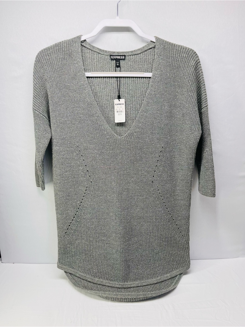 Express Light Gray V-Neck Knit Sweater
